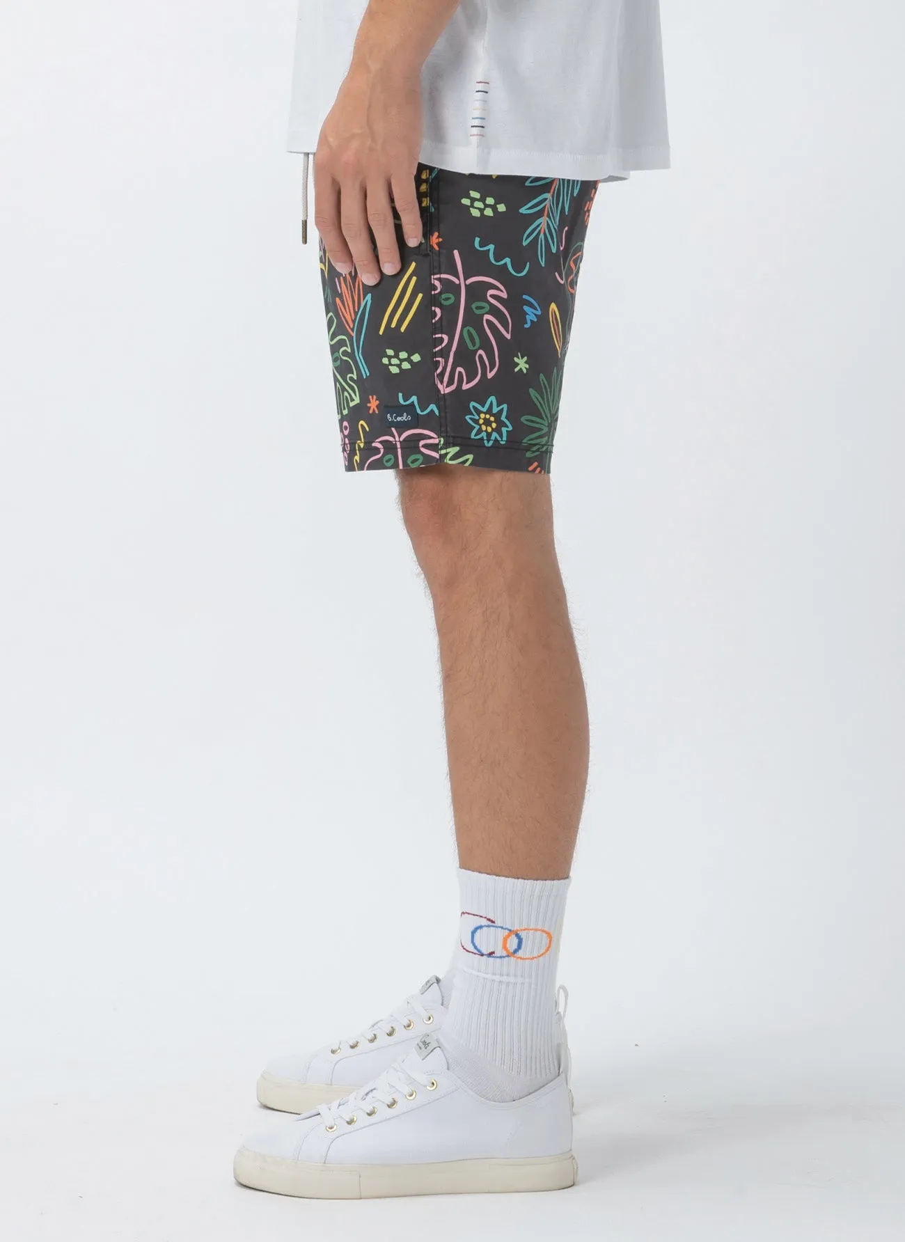 Amphibious 17" Swim Short Black Tropics