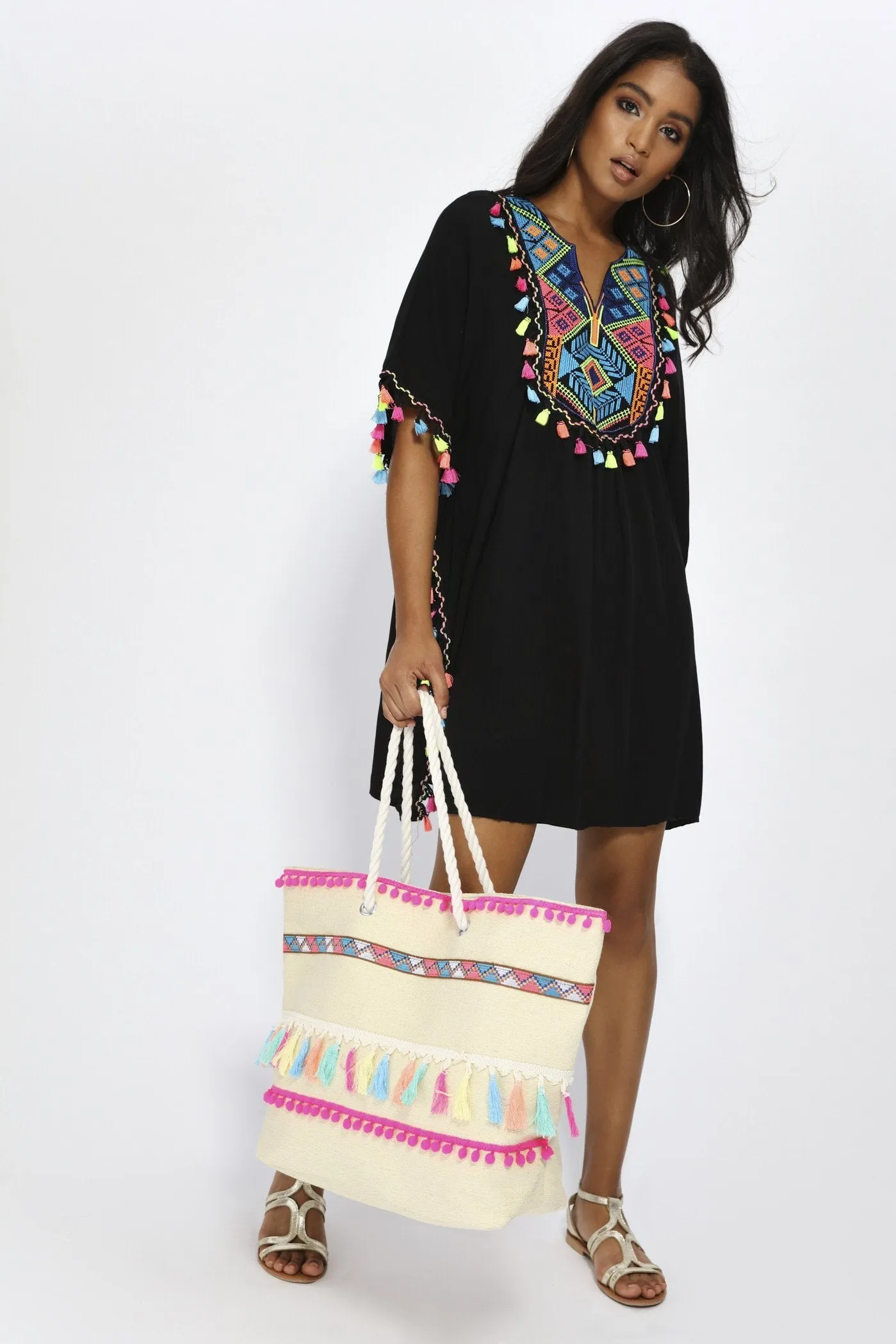 Black Aztec Embroidery Tassel Kaftan