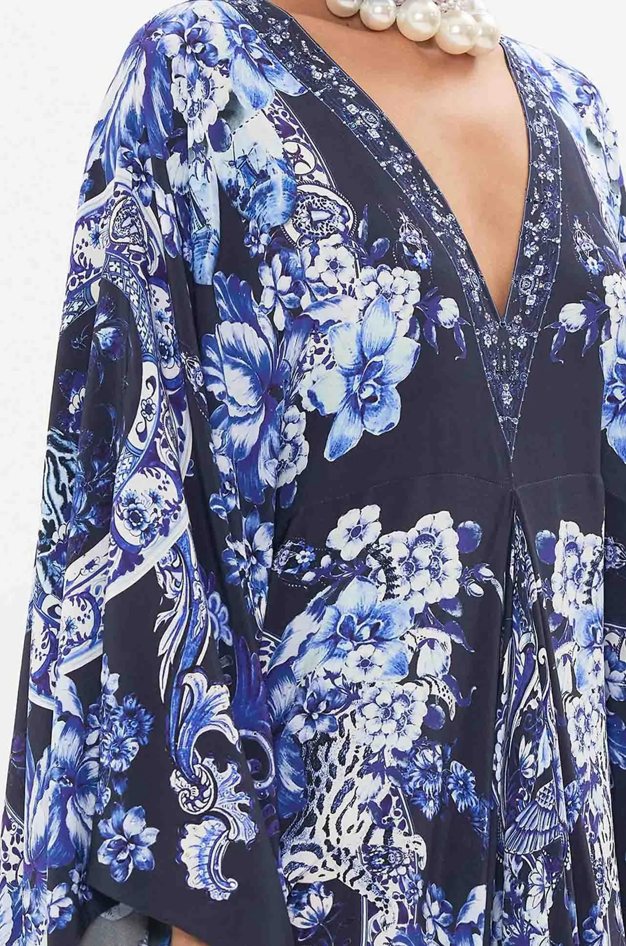 Camilla - Delft Dynasty T Shape Long Kaftan