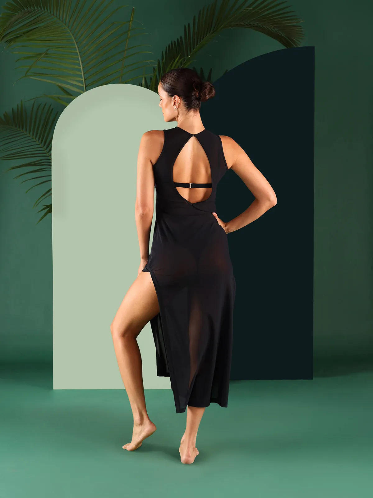 LEÃO MESH COVERUP