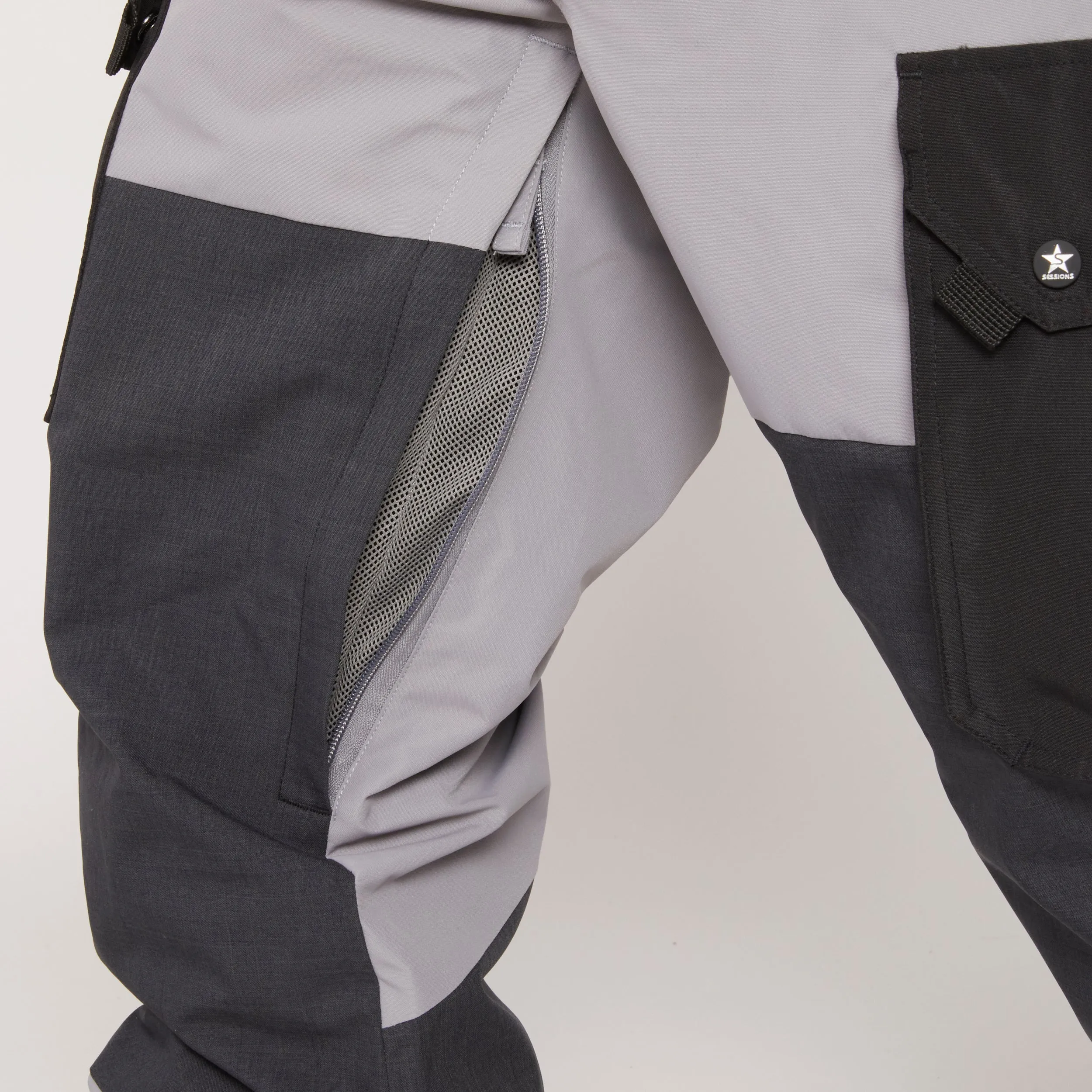 MAJOR CARGO PANT - WHITE - WITH WAIST GAITER
