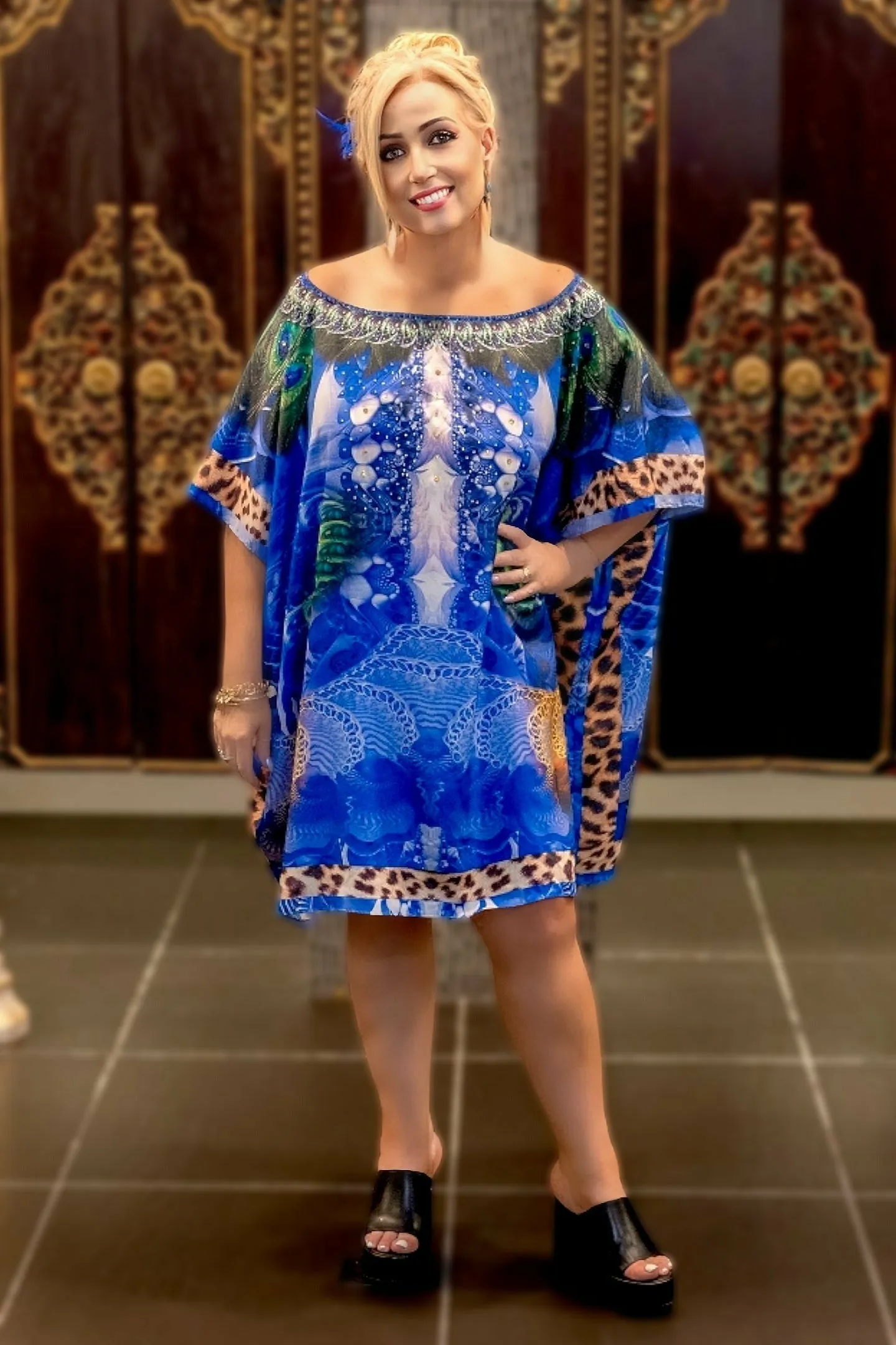SHORT KAFTAN / TOP IN BOX