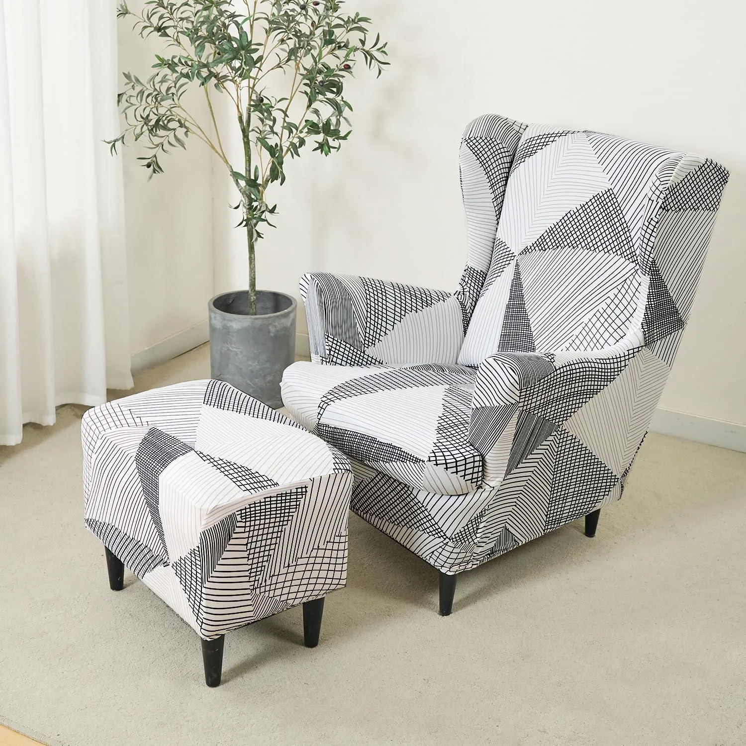 Stretchable 140 GSM Wing Chair Cover, Snow White Black Geometry