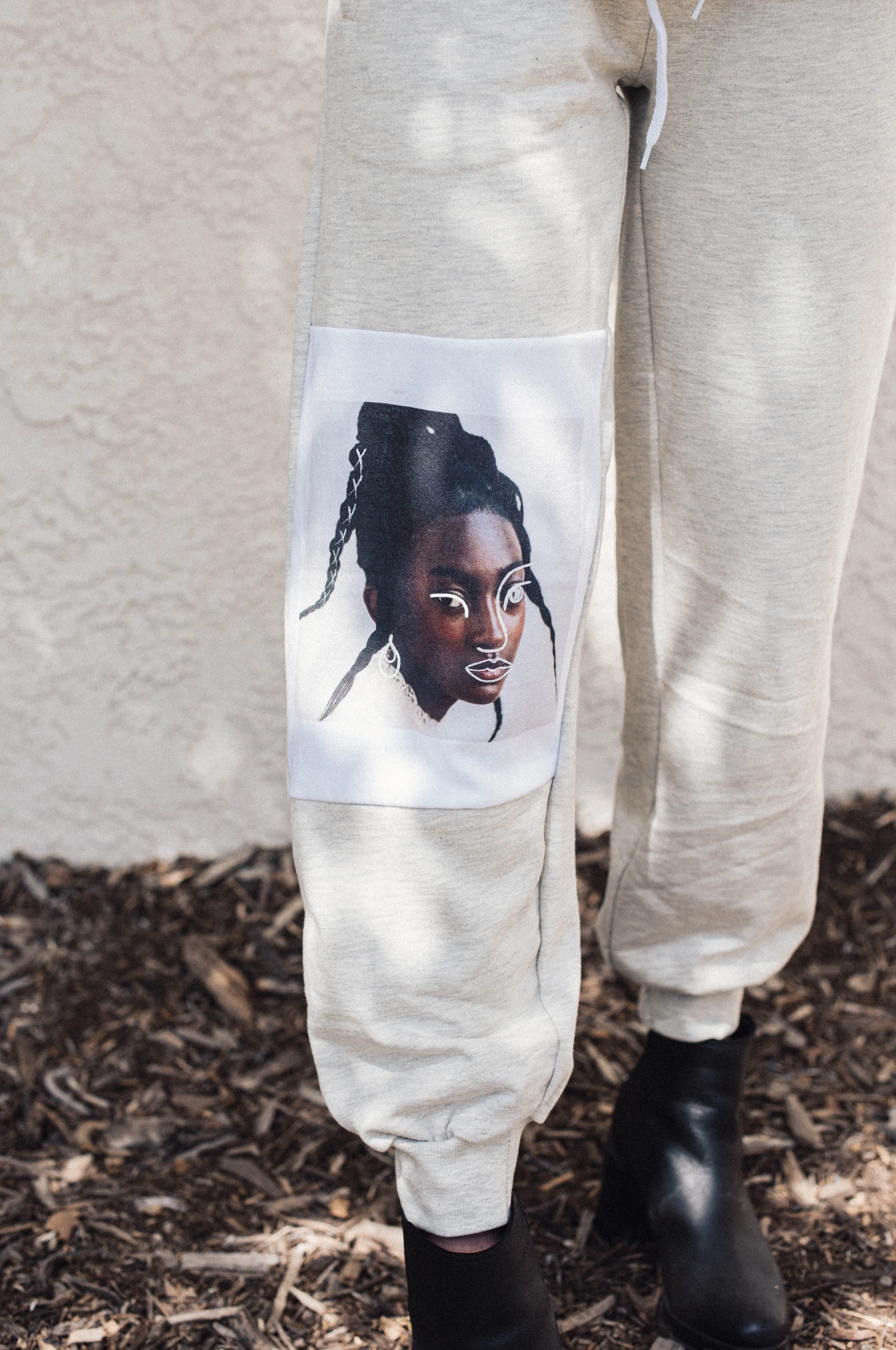Tika Jogger